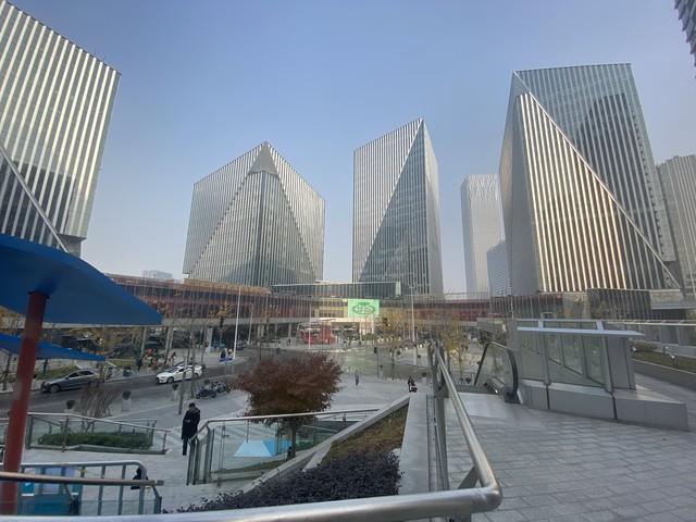 完美体育安切洛蒂:上半场球队踢得不好,因为我觉得球队有些过于紧张 完美体育安切洛蒂:上半场球队踢得不好,因为我觉得球队有些过于紧张