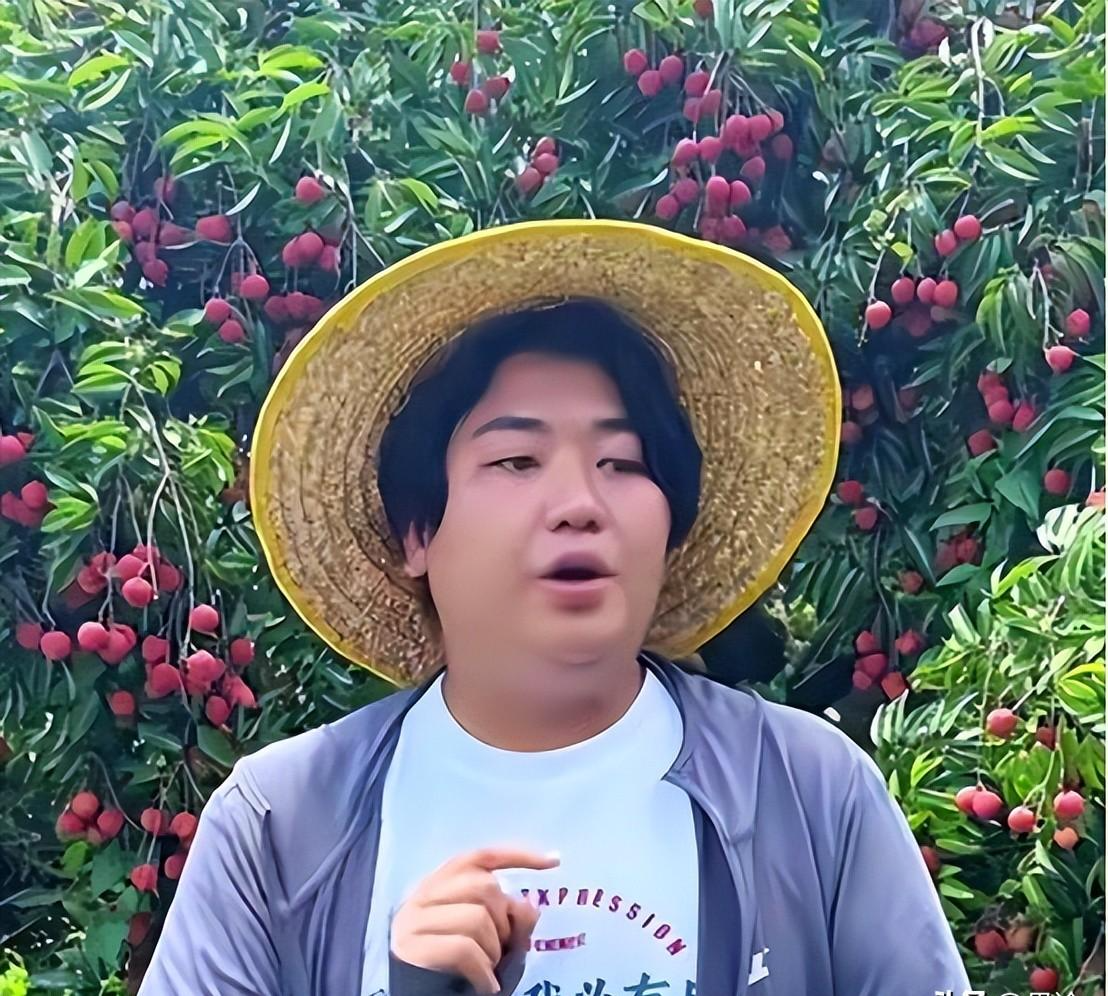 官方:布莱顿签下奥林匹亚科斯后卫科斯蒂尼亚,双方签约5年 官方:布莱顿签下奥林匹亚科斯后卫科斯蒂尼亚,双方签约5年