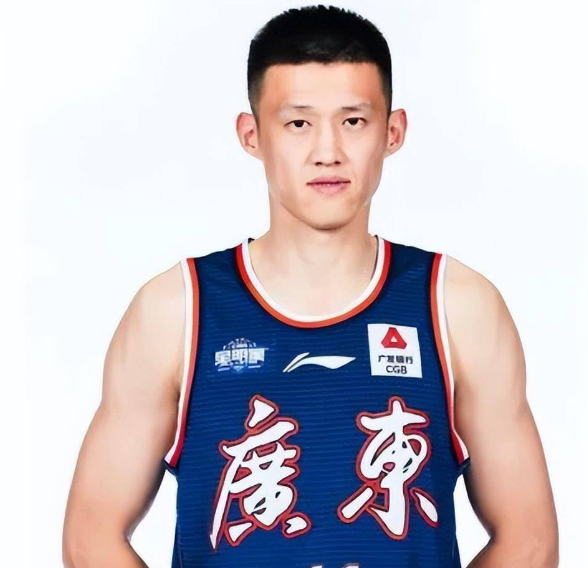 完美体育中国男篮决战卡塔尔，突收两大好消息，超级外援帮忙，篮协要出手