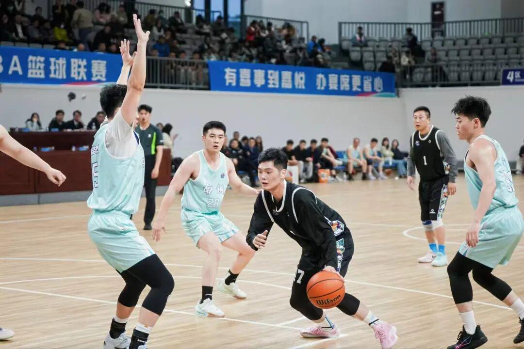 没有顶薪！杜伦预计4年超1.6亿续约活塞 不敢签1年962万资质合同
