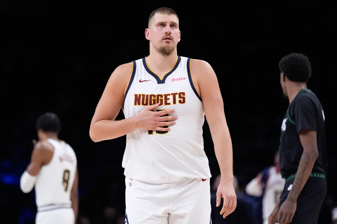 NBA | 杨瀚森背靠背仅得1分,约基奇三场三双创纪录
